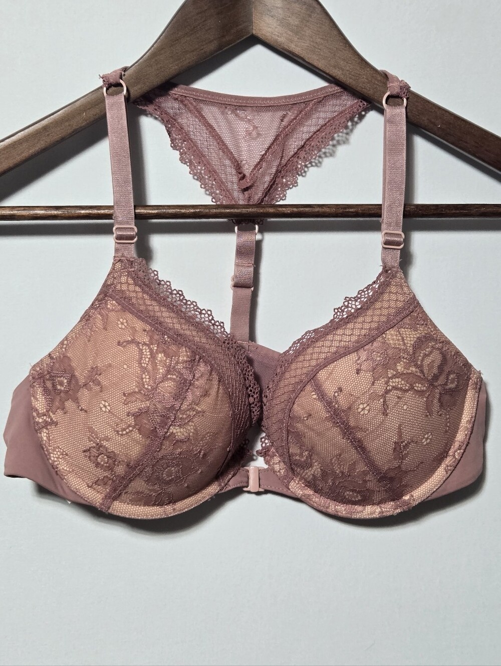 Curve Muse 34B Dusty Rose Lace Racerback Front Closure Bra